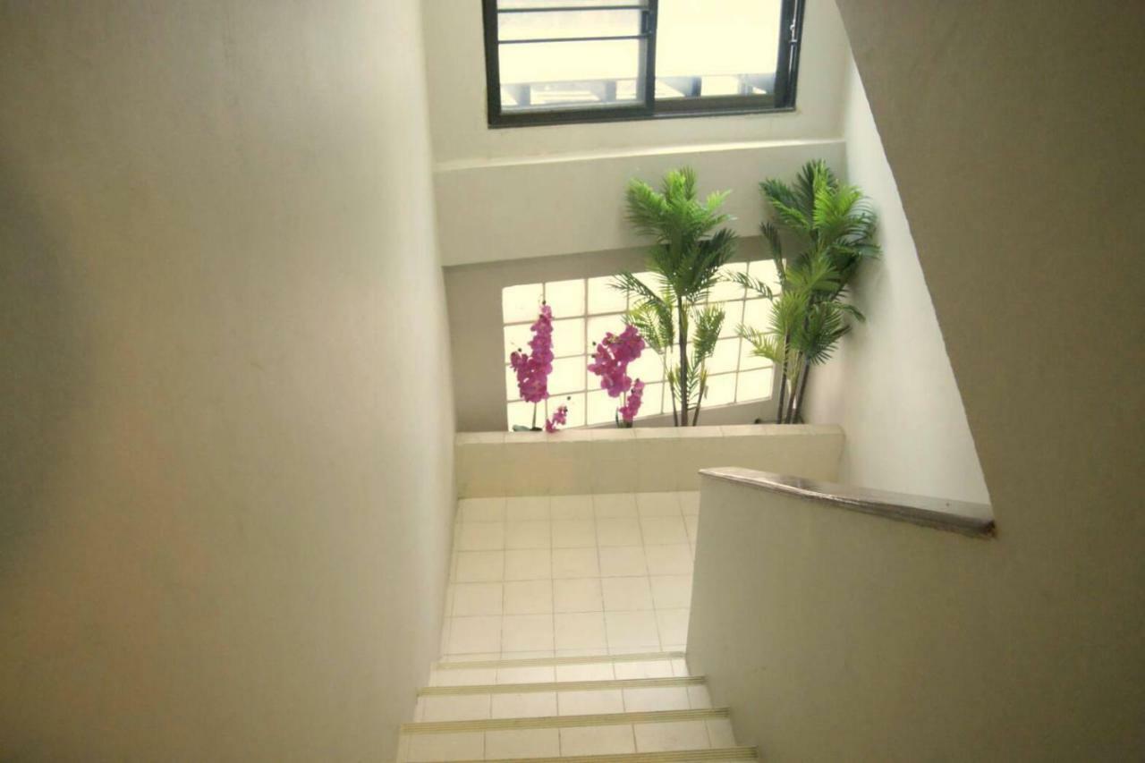 Hostel Enrico Patong