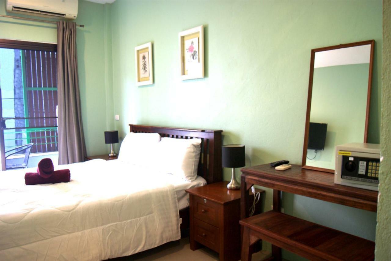 Enrico Hostel